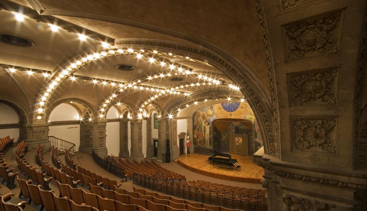 Interior of the Anfiteatro Simón Bolívar